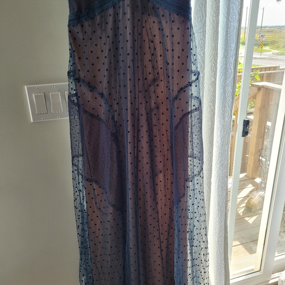 BG - Picture 11 of 11